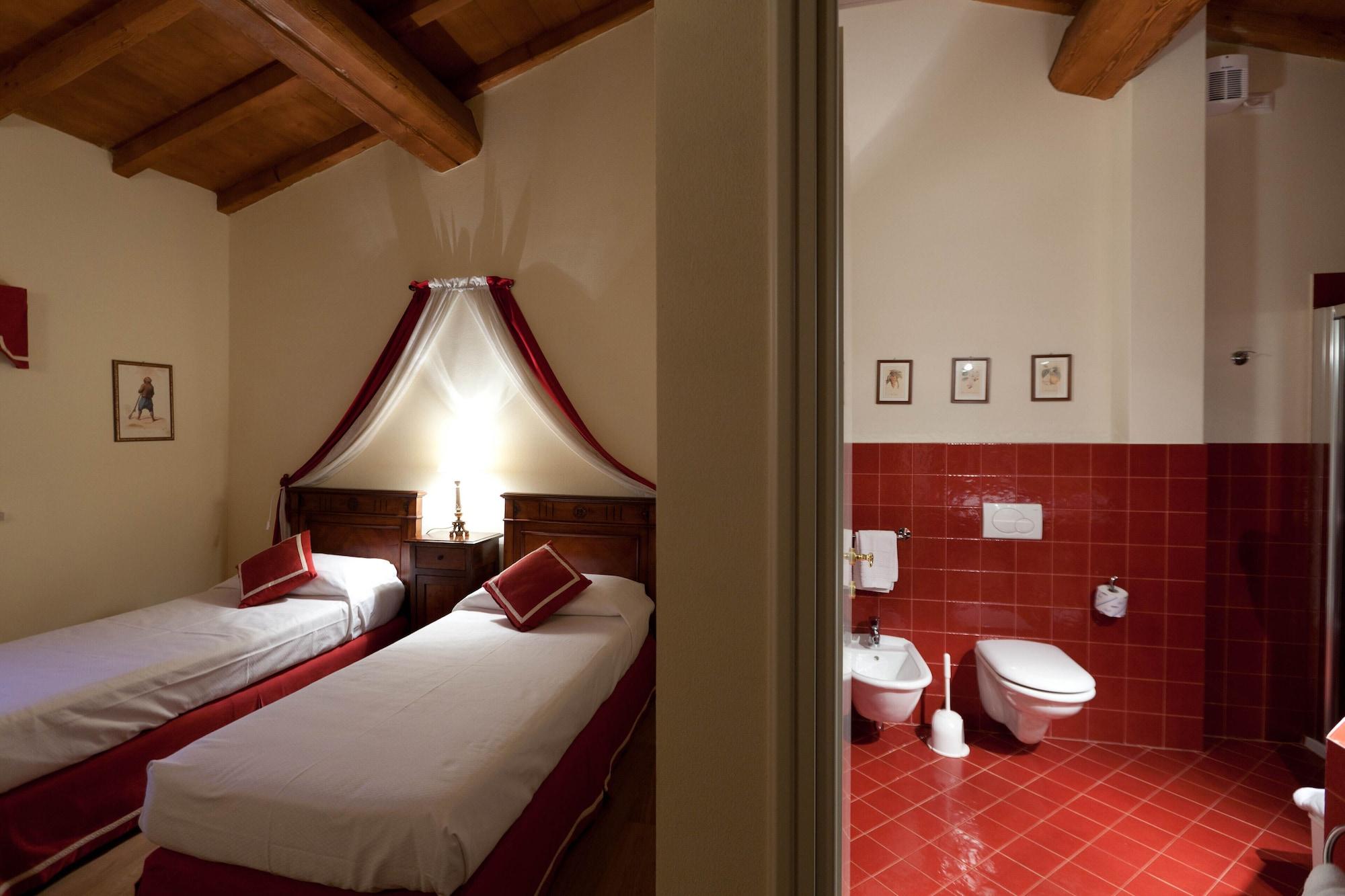 Relais Corte Paradiso ペスキエーラ・デル・ガルダ エクステリア 写真