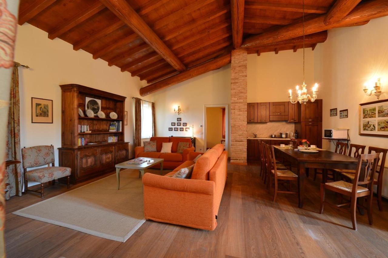 Relais Corte Paradiso ペスキエーラ・デル・ガルダ エクステリア 写真